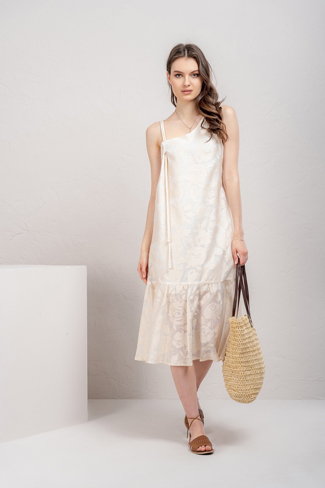 Фото -Платья и сарафаны Платье женское DEESSES 1085