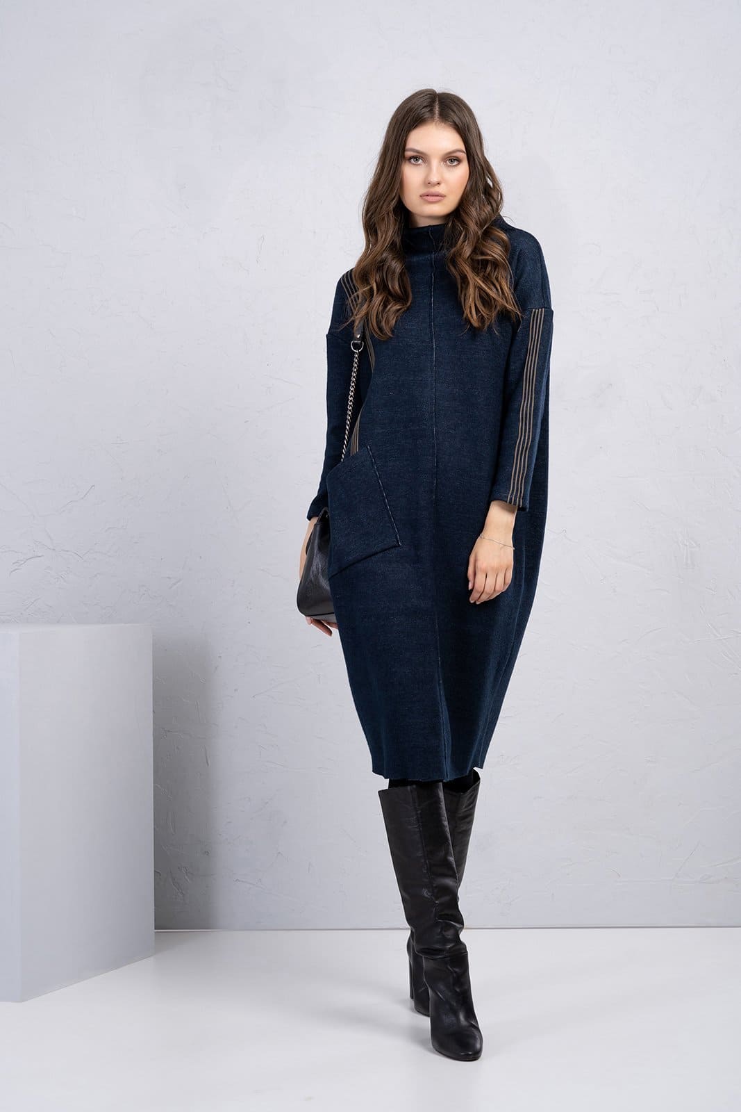 Фото -Платья и сарафаны Платье женское DEESSES 1107