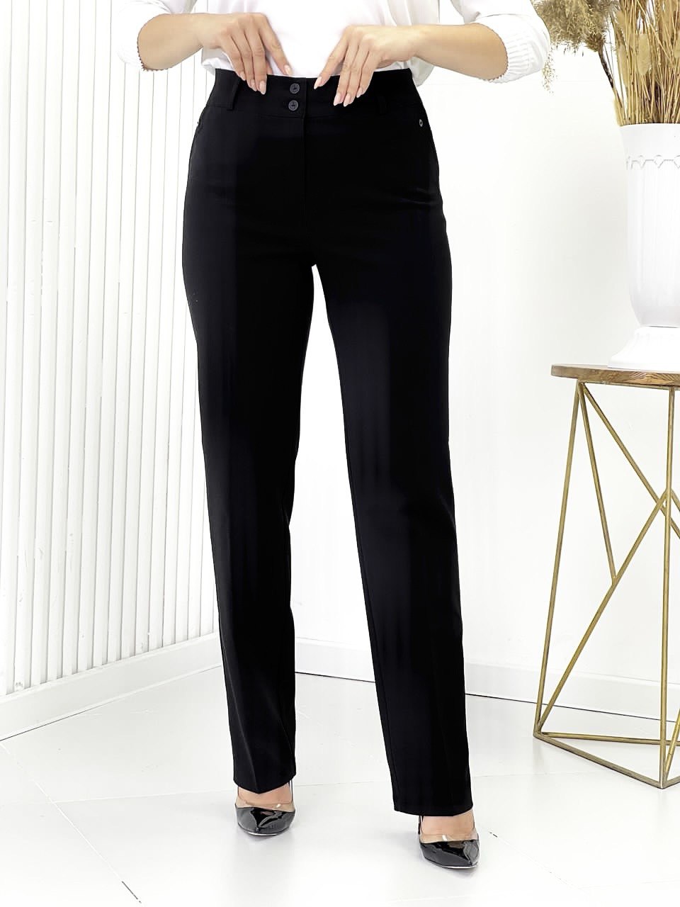 Фото -Брюки и джинсы Брюки Валерия модель 033, черные