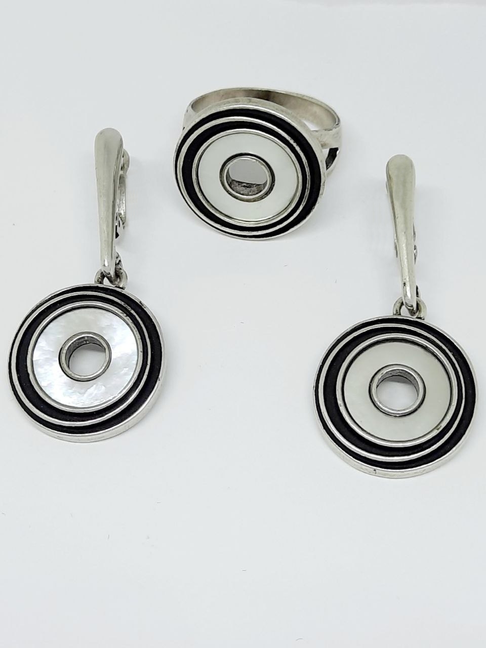 Фото Бижутерия, -Fason-бижутерия, --Серьги, --Кольца Набор Fashion-бижутерии ABELLA BRAND