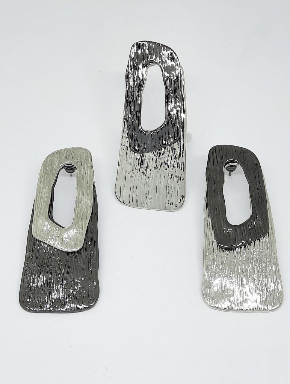 Фото Бижутерия, -Fason-бижутерия, --Серьги, --Кольца Набор Fashion-бижутерии ABELLA BRAND