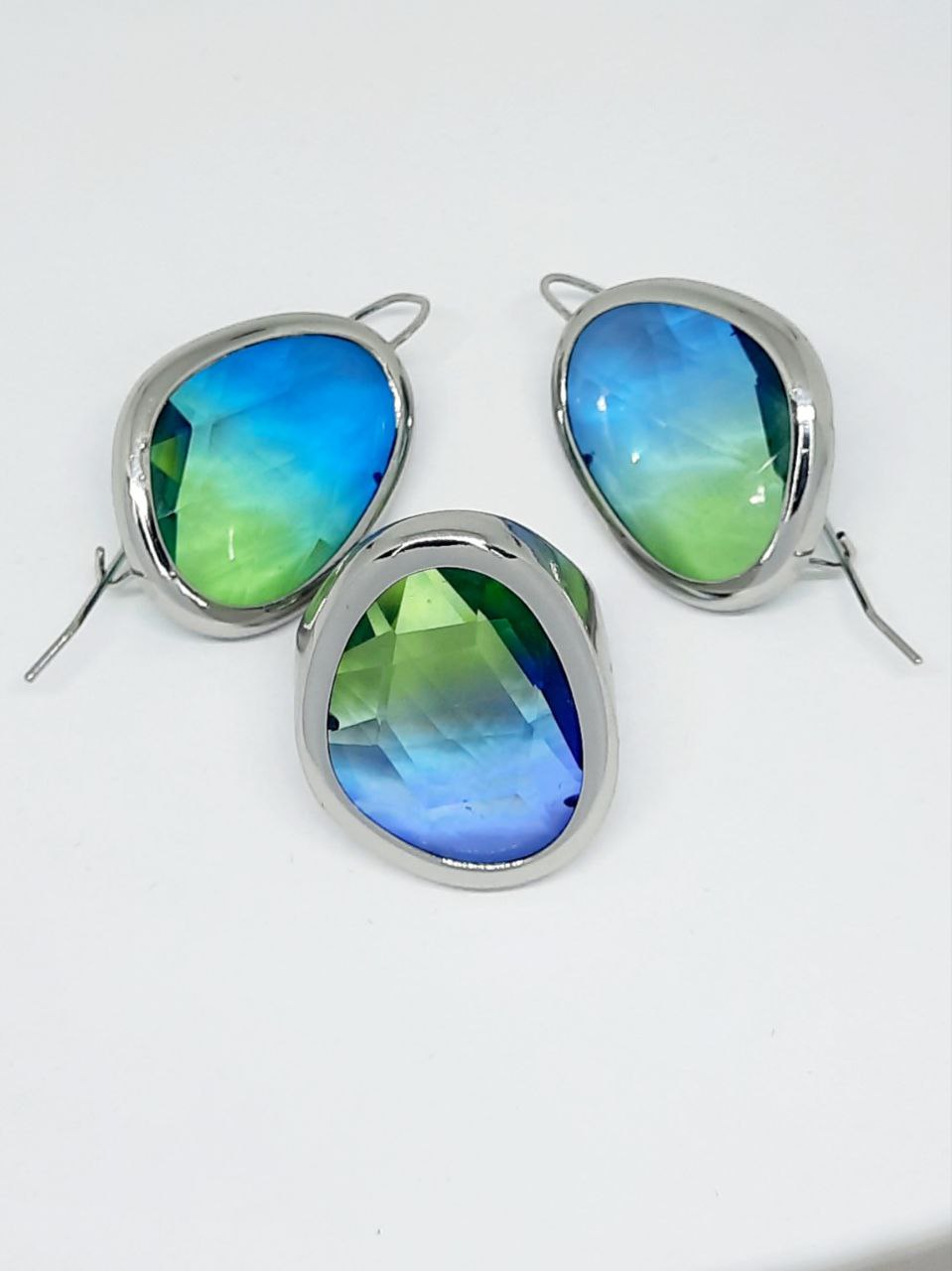 Фото Бижутерия, -Fason-бижутерия, --Серьги, --Кольца Набор Fashion-бижутерии ABELLA BRAND