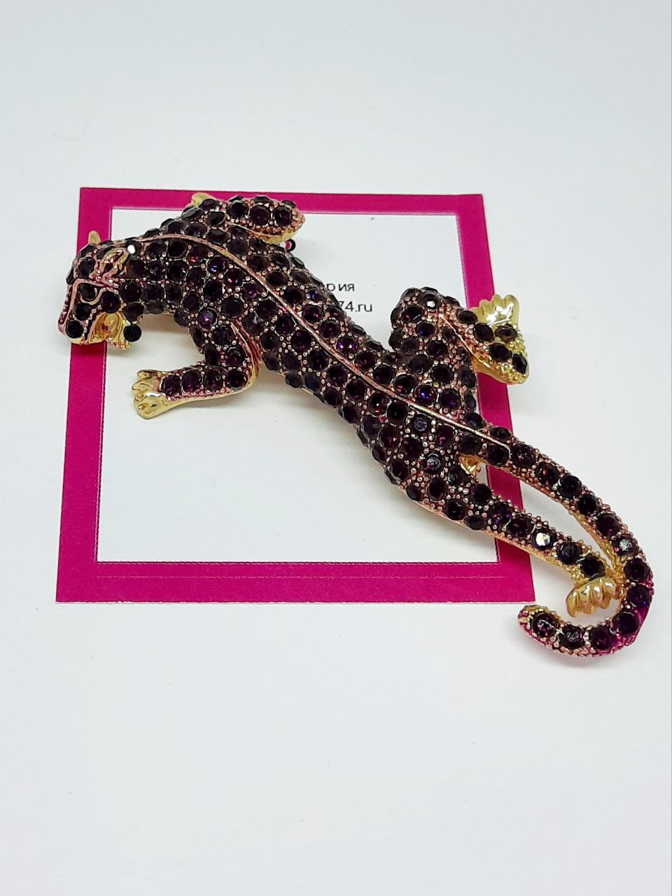 Фото -Броши Брошь Ягуар винтажная