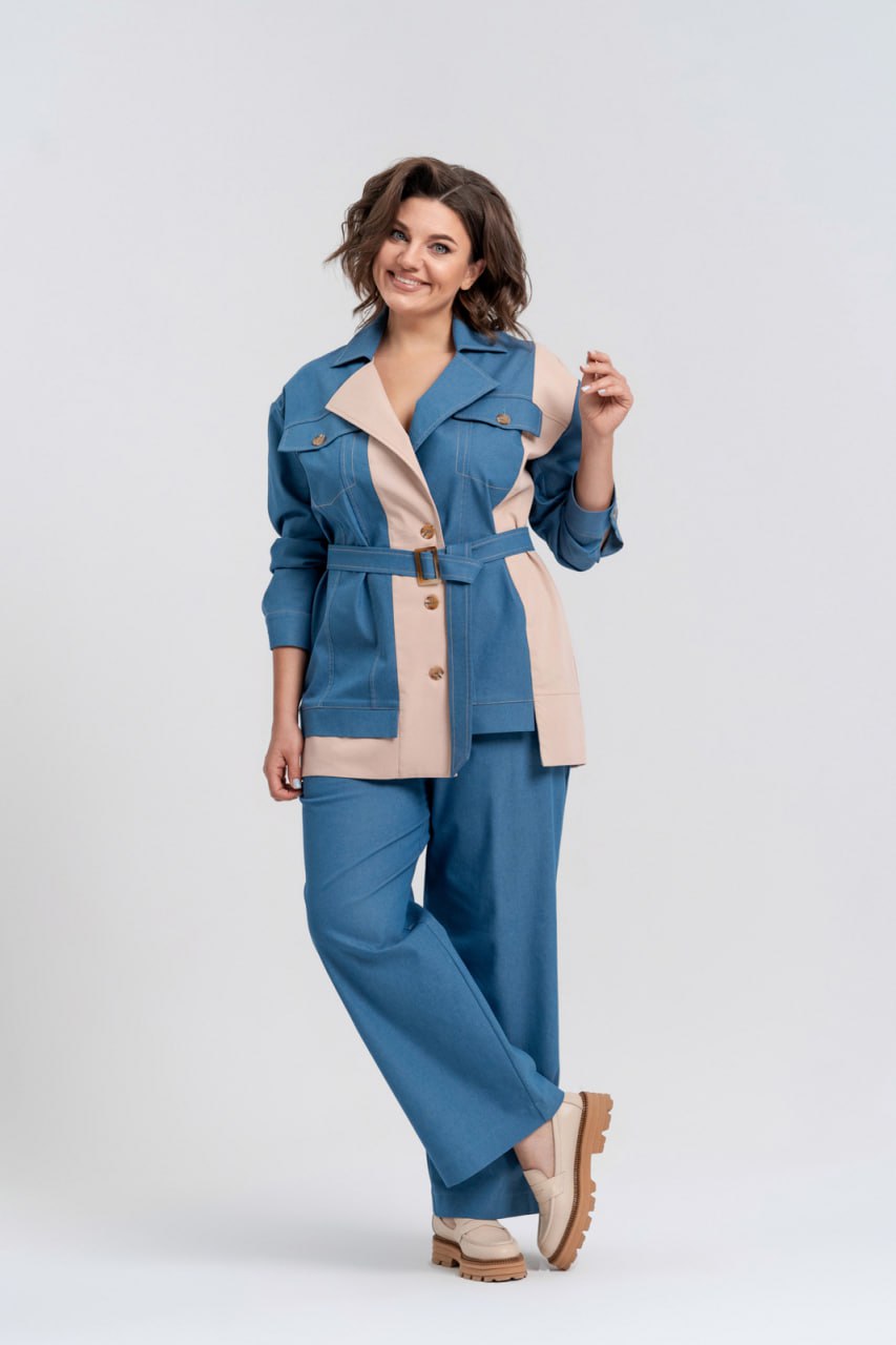 Фото -Деловые костюмы Комплект женский DEESSES 2270